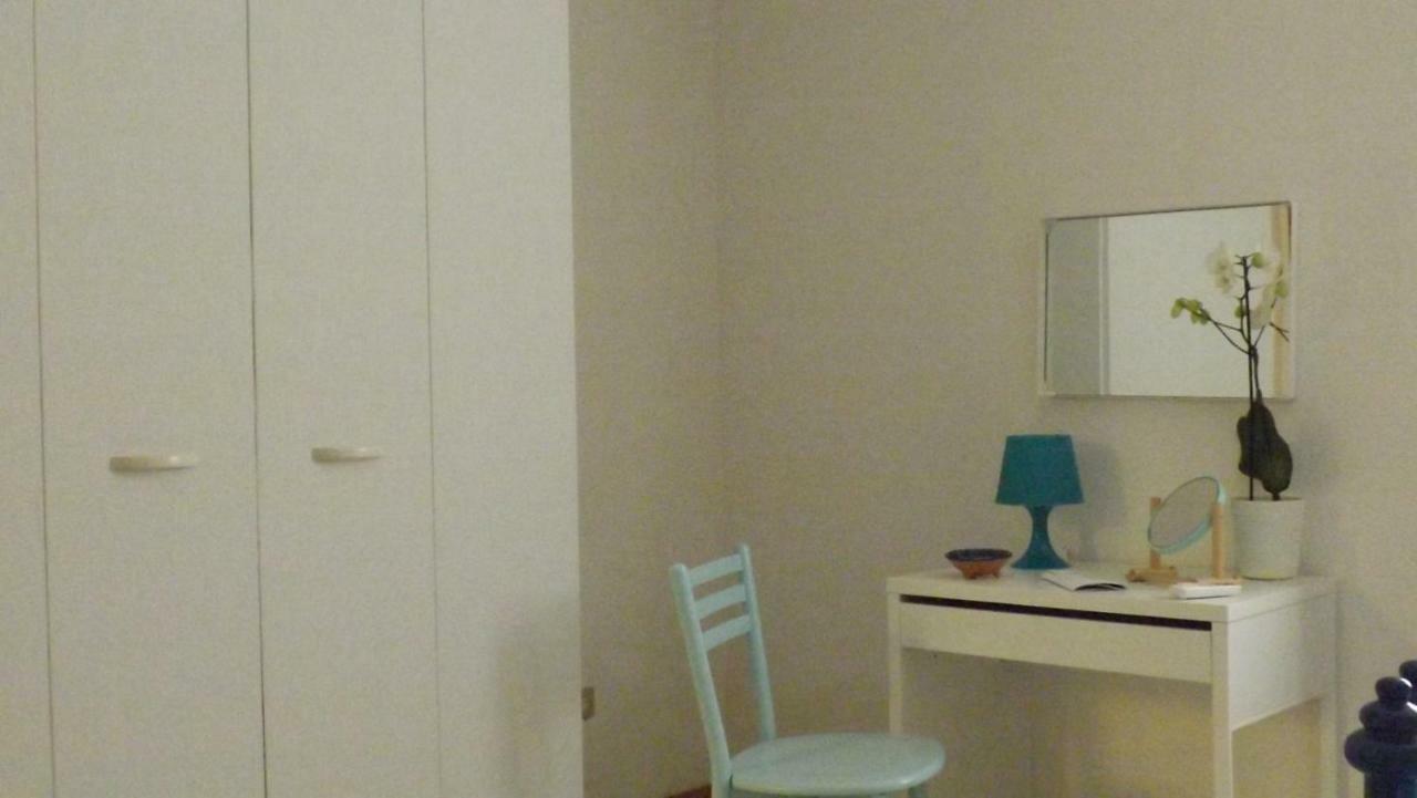 Bed and Breakfast Domus Tua Pietrelcina Exterior foto