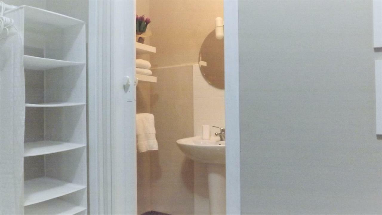 Bed and Breakfast Domus Tua Pietrelcina Exterior foto